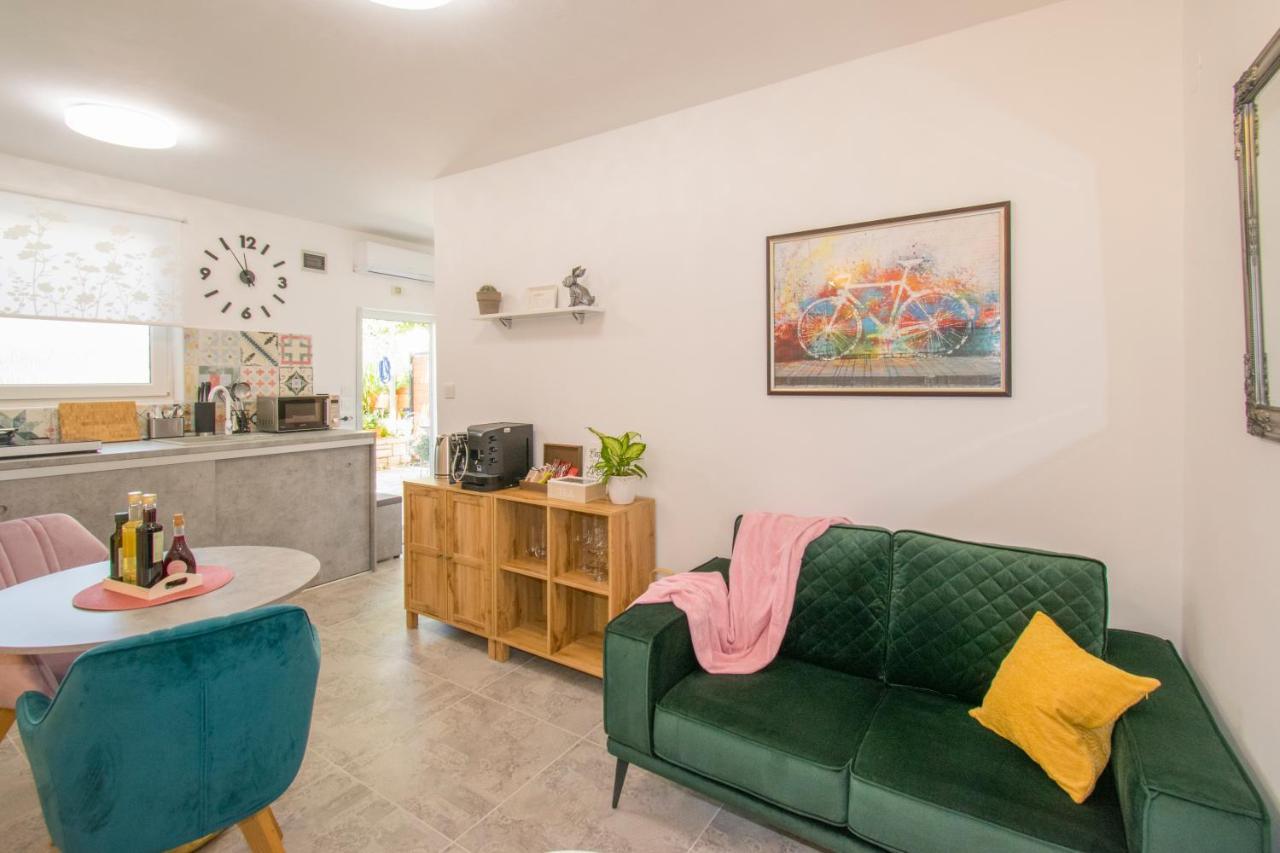 Apartman Enjoy روفينج المظهر الخارجي الصورة